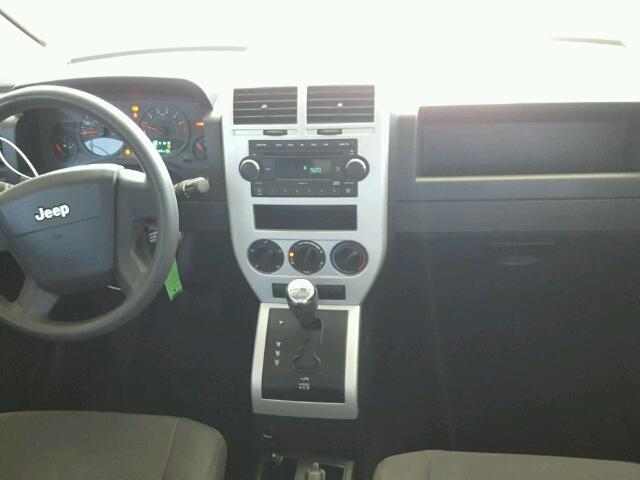 1J8FT47W38D706380 - 2008 JEEP COMPASS SP WHITE photo 9