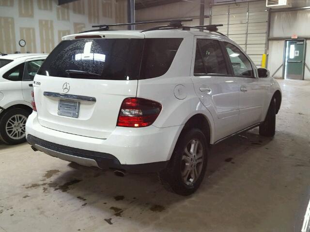 4JGBB86E16A030739 - 2006 MERCEDES-BENZ ML 350 WHITE photo 4