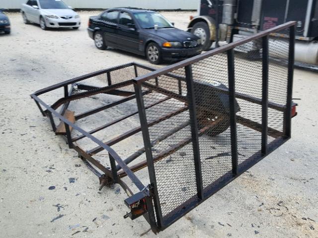 5TPU61011AH002403 - 2010 TRAIL KING UTILITY TR BLACK photo 3