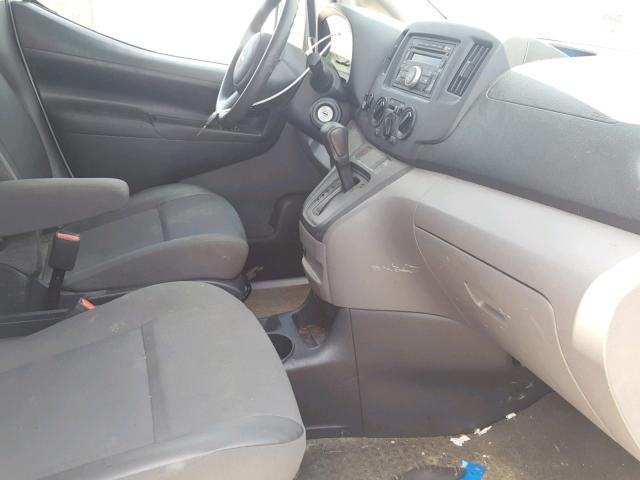 3N63M0ZN5GK692482 - 2016 CHEVROLET CITY EXPRE WHITE photo 5