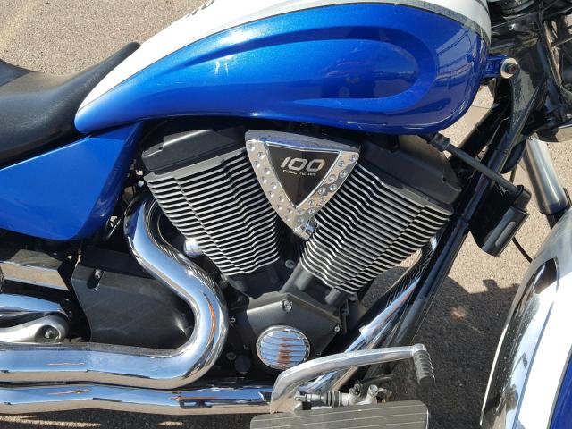 5VPCT26D673006048 - 2007 VICTORY MOTORCYCLES KINGPIN 双色 照片 7