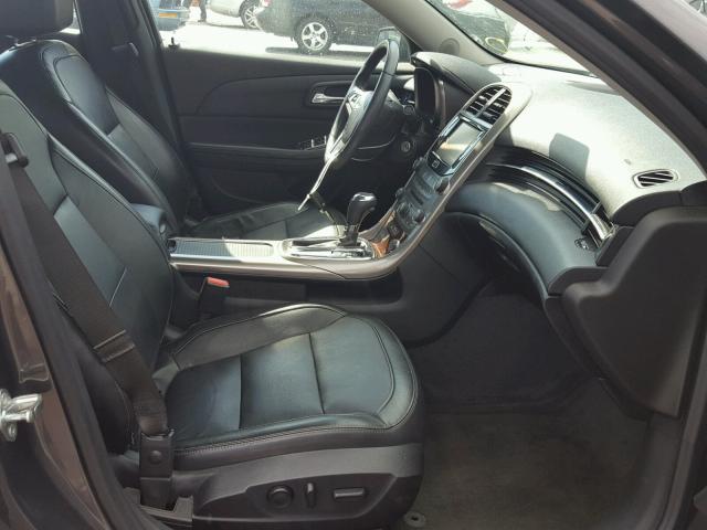 1G11J5SX8DF257007 - 2013 CHEVROLET MALIBU LTZ 灰色 照片 5