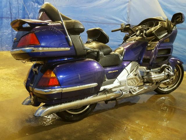 1HFSC47053A206979 - 2003 HONDA GL1800 PURPLE photo 4