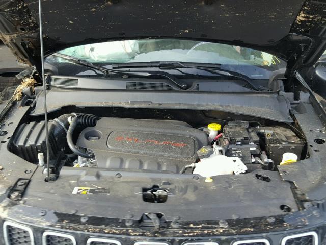 3C4NJCAB7JT124288 - 2018 JEEP COMPASS SP BLACK photo 7