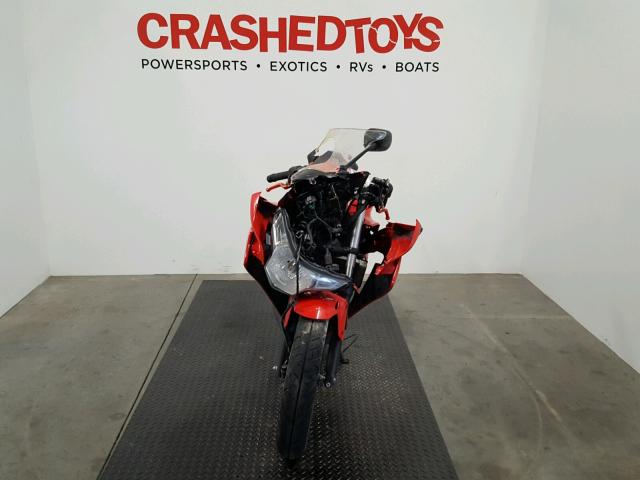 MLHMC4106D5300159 - 2013 HONDA CBR250 R RED photo 2