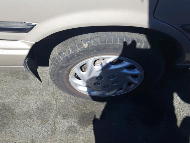 JT2SV21W5M0371212 - 1991 TOYOTA CAMRY DLX 金色 照片 9