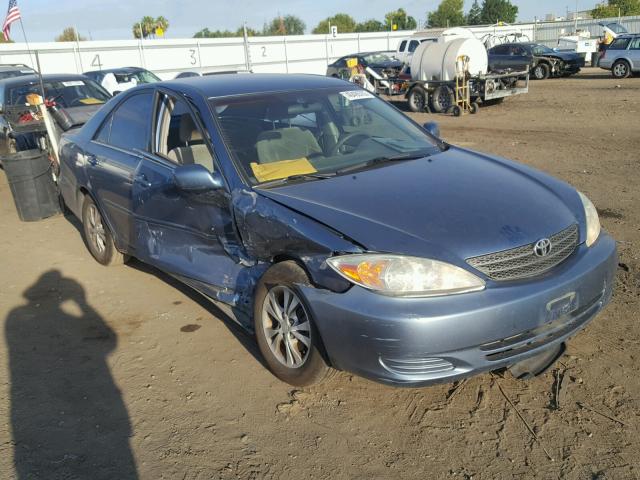 4T1BF30K94U573936 - 2004 TOYOTA CAMRY LE BLUE photo 1