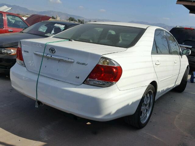 4T1BE32K35U002332 - 2005 TOYOTA CAMRY WHITE photo 4