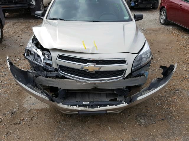1G11B5SA6DF175155 - 2013 CHEVROLET MALIBU LS GOLD photo 7