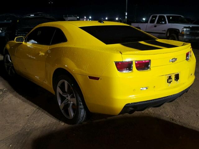 2G1FC1EV8A9228386 - 2010 CHEVROLET CAMARO LT YELLOW photo 3