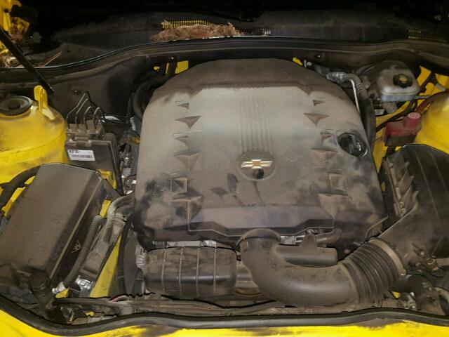 2G1FC1EV8A9228386 - 2010 CHEVROLET CAMARO LT YELLOW photo 7