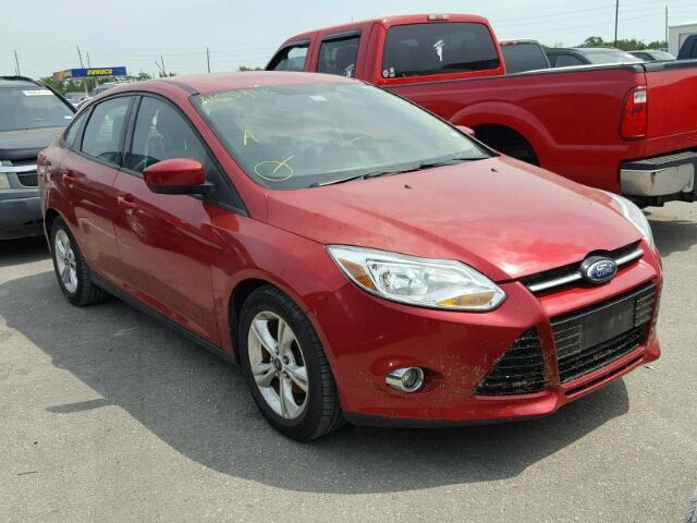 1FAHP3F25CL294450 - 2012 FORD FOCUS RED photo 1