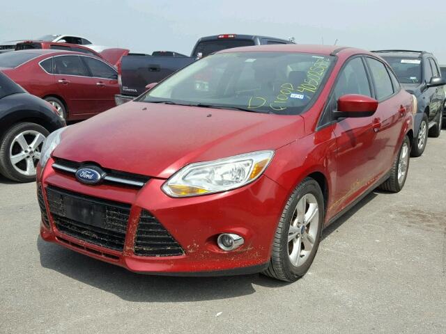 1FAHP3F25CL294450 - 2012 FORD FOCUS RED photo 2