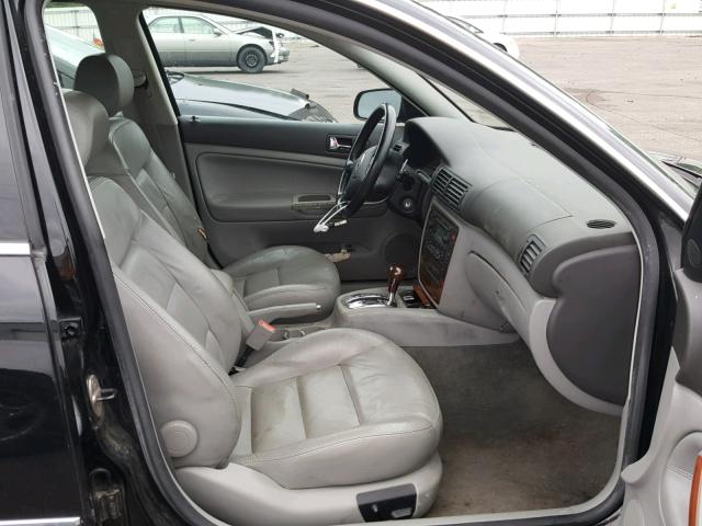 WVWYH63BX3E122853 - 2003 VOLKSWAGEN PASSAT GLX BLACK photo 5