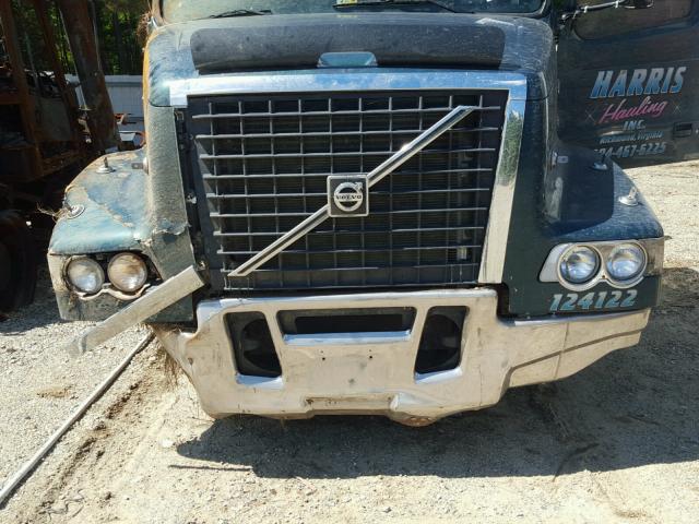 4V5K99GH26N399679 - 2006 VOLVO VHD GREEN photo 7