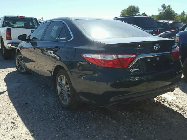 4T1BF1FK2HU368749 - 2017 TOYOTA CAMRY LE 蓝色 照片 3