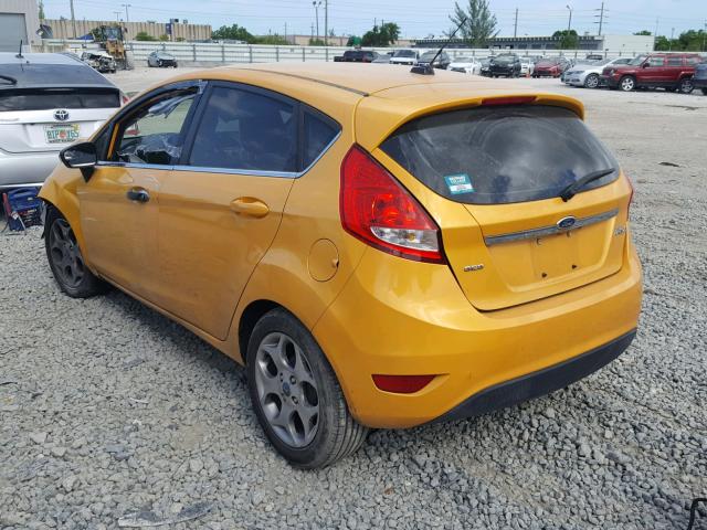 3FADP4FJ9BM121703 - 2011 FORD FIESTA SES YELLOW photo 3