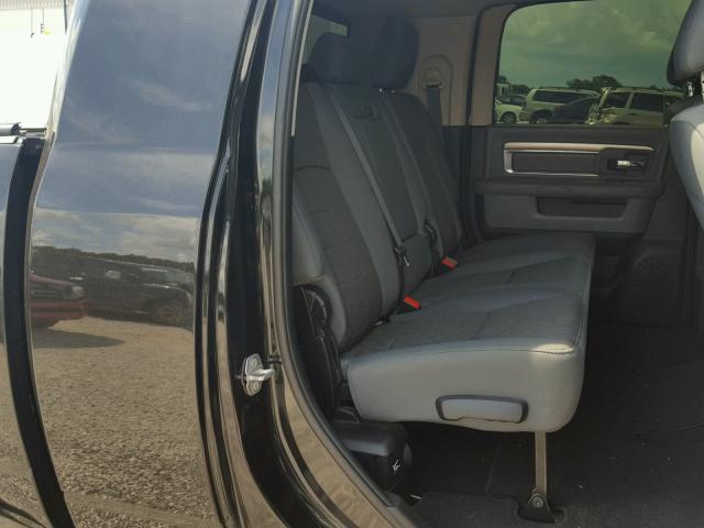 3C6UR5ML9HG561854 - 2017 RAM 2500 SLT 黑色 照片 6