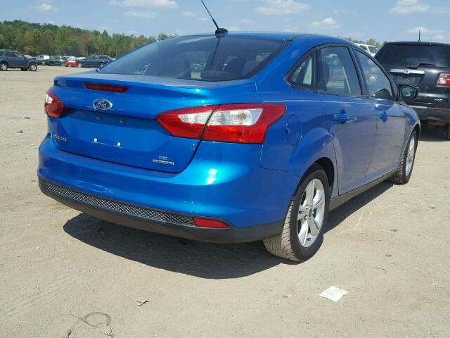 1FADP3F27EL206693 - 2014 FORD FOCUS SE BLUE photo 4