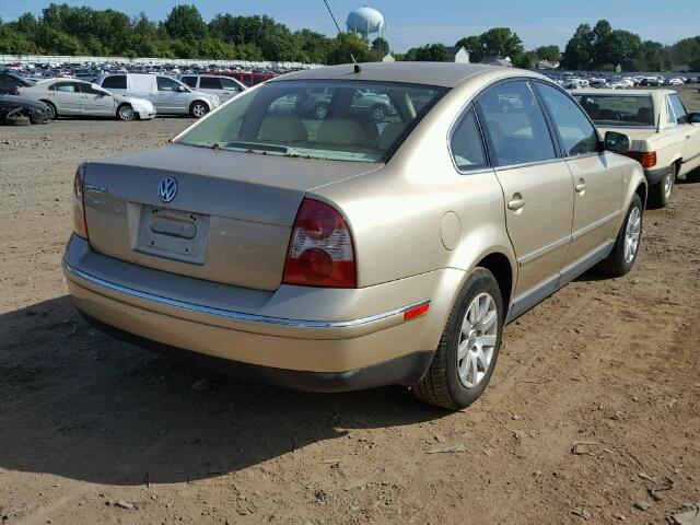 WVWPD63B91P144500 - 2001 VOLKSWAGEN PASSAT GLS GOLD photo 4