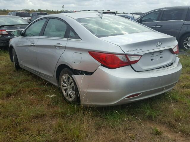 5NPEB4AC2CH428983 - 2012 HYUNDAI SONATA GLS GRAY photo 3