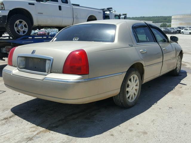 2LNHM82V39X625694 - 2009 LINCOLN TOWN CAR S BROWN photo 4