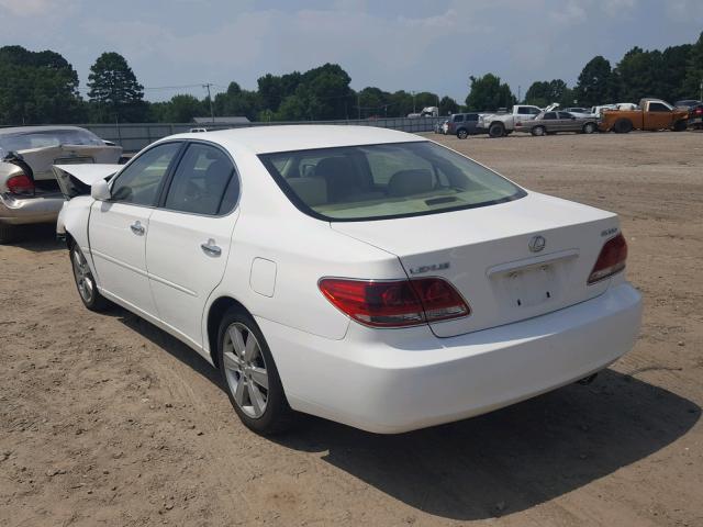 JTHBA30GX55108395 - 2005 LEXUS ES 330 WHITE photo 3