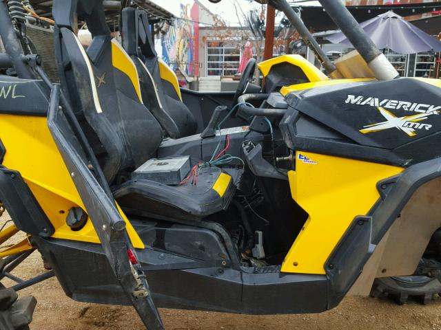 3JBPWLP15EJ000713 - 2014 CAN-AM MAVERICK 1 YELLOW photo 13