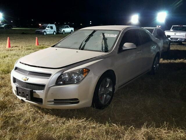 1G1ZC5EB1AF280329 - 2010 CHEVROLET MALIBU WHITE photo 2