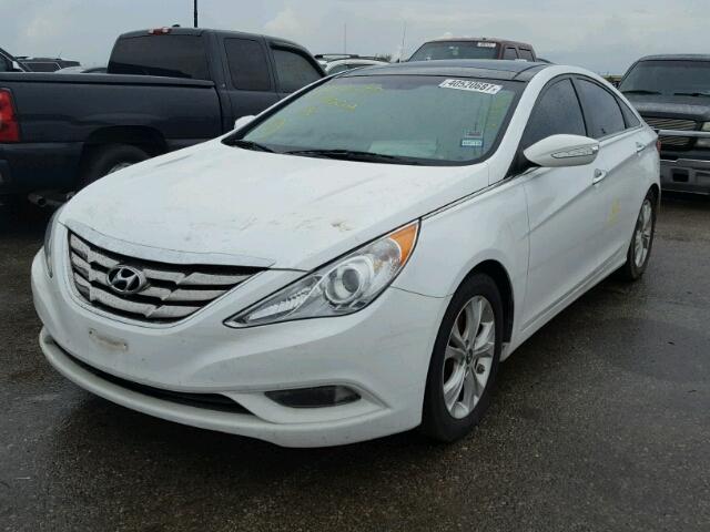 5NPEC4AC5CH468133 - 2012 HYUNDAI SONATA SE თეთრი ფოტო 2