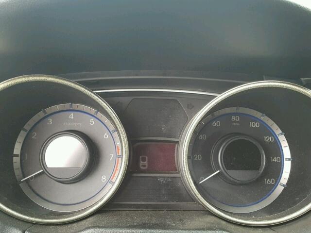 5NPEC4AC5CH468133 - 2012 HYUNDAI SONATA SE თეთრი ფოტო 8