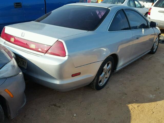 1HGCG2255YA033760 - 2000 HONDA ACCORD EX SILVER photo 4