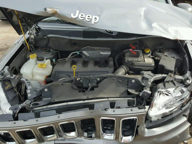 1J4NT1FB5BD236984 - 2011 JEEP COMPASS SP 银色 照片 7