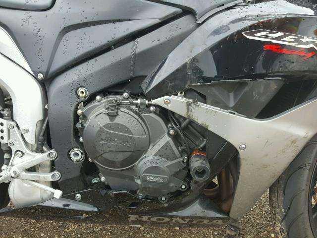 JH2PC40087M008130 - 2007 HONDA CBR600RR BLACK photo 7