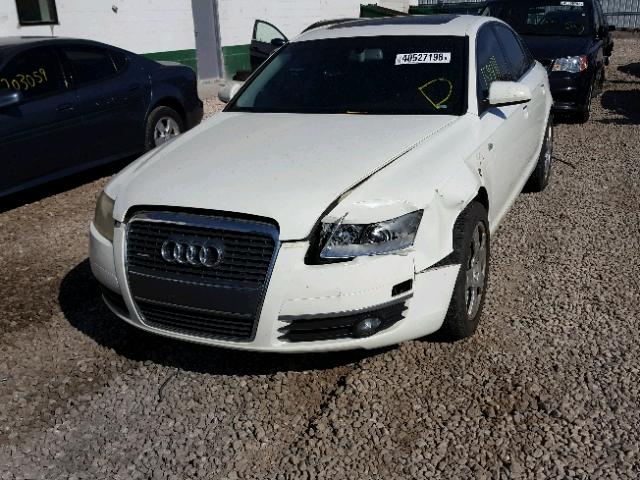 WAUDH74F66N077532 - 2006 AUDI A6 3.2 QUA WHITE photo 2