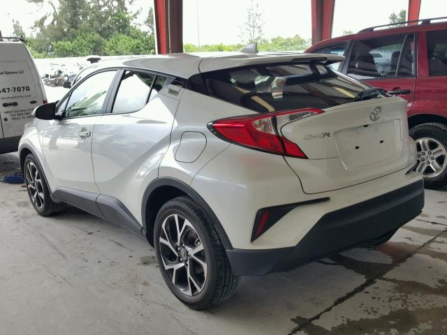 JTNKHMBX2J1008322 - 2018 TOYOTA C-HR XLE WHITE photo 3