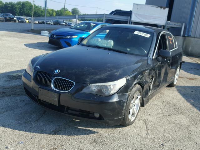 WBANF73556CG69571 - 2006 BMW 530 XI BLACK photo 2