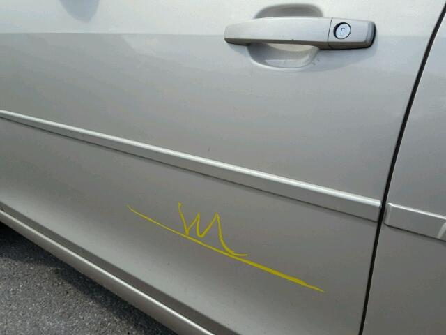 1G11C5SA0DF217946 - 2013 CHEVROLET MALIBU 1LT 银色 照片 9