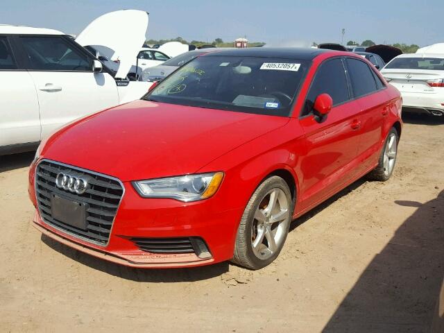 WAUBFGFF8F1117174 - 2015 AUDI A3 2.0T RED photo 2