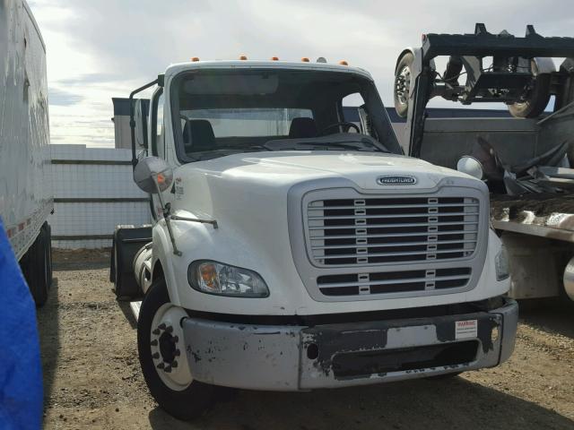 1FUBC4CY2DHBW7746 - 2013 FREIGHTLINER M2 112 MED WHITE photo 1