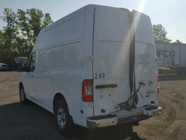 1N6AF0LYXFN803282 - 2015 NISSAN NV 2500 WHITE photo 3