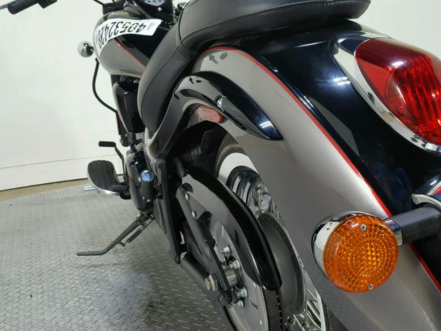 JKAVN2B10EA080050 - 2014 KAWASAKI VN900 B TWO TONE photo 17