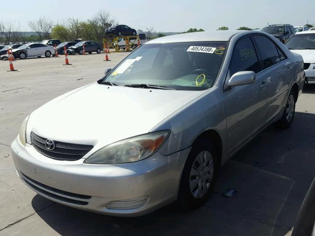 4T1BE32K33U751340 - 2003 TOYOTA CAMRY LE ბეჟი ფოტო 2