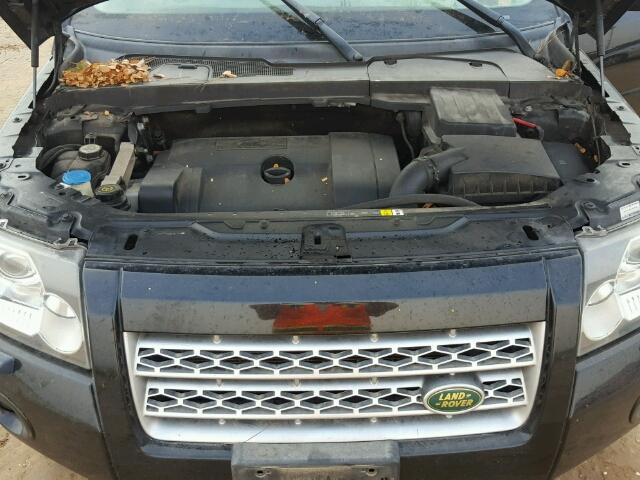 SALFT24NX9H140115 - 2009 LAND ROVER LR2 HSE TE BLACK photo 7