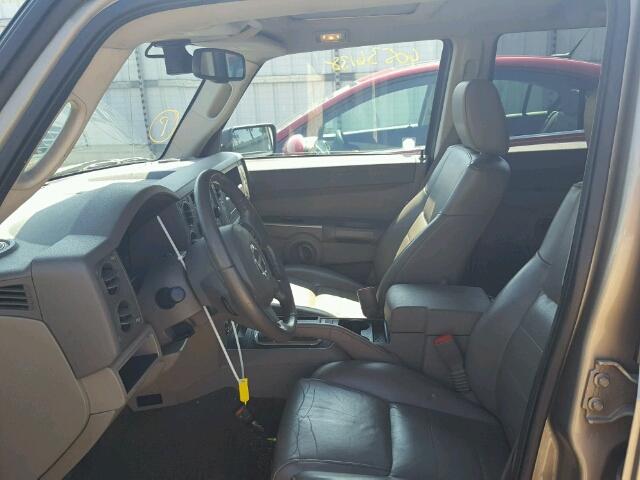 1J8HH48K16C171364 - 2006 JEEP COMMANDER 棕色 照片 5