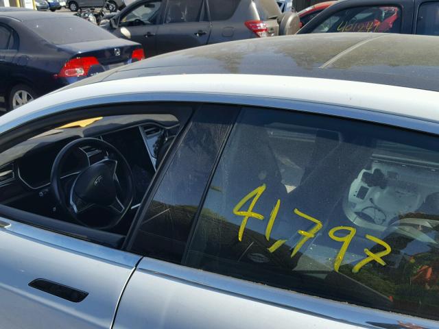 5YJSA1E29FF106947 - 2015 TESLA MODEL S Սպիտակ լուսանկար 9