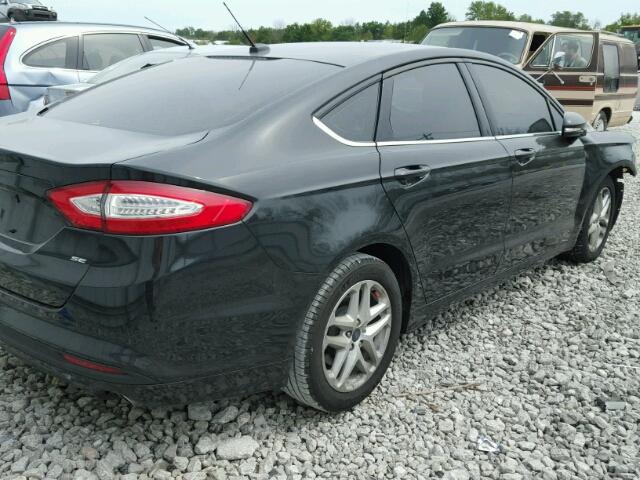 3FA6P0H76FR171079 - 2015 FORD FUSION SE BLACK photo 4