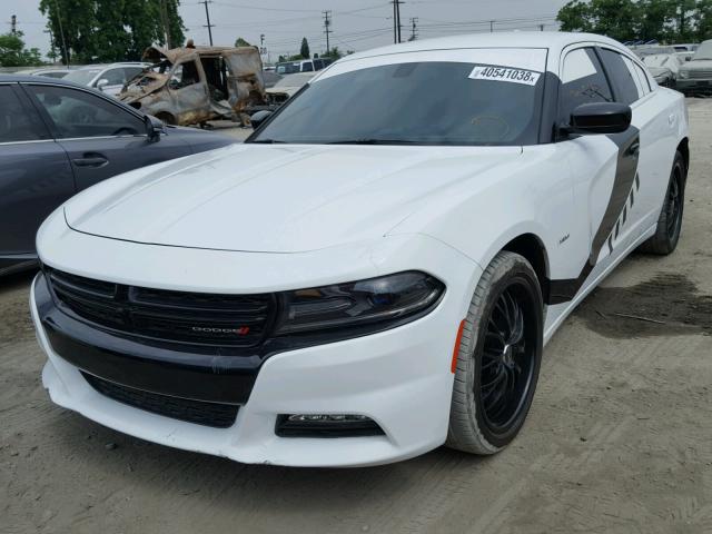 2C3CDXCT7GH302752 - 2016 DODGE CHARGER R/ WHITE photo 2