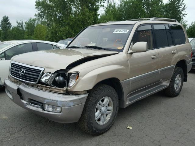 JT6HT00W6X0055097 - 1999 LEXUS LX 470 GOLD photo 2