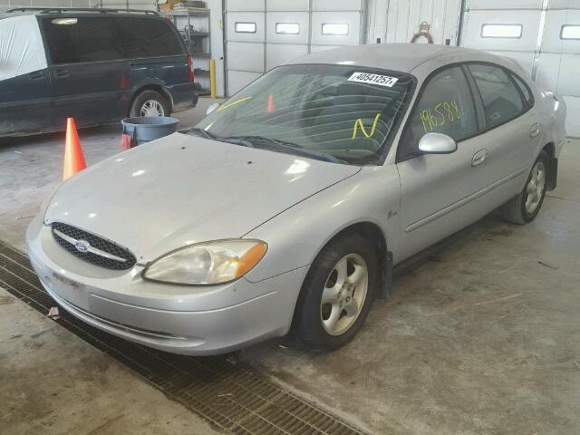 1FAFP5529YG167169 - 2000 FORD TAURUS SES SILVER photo 2